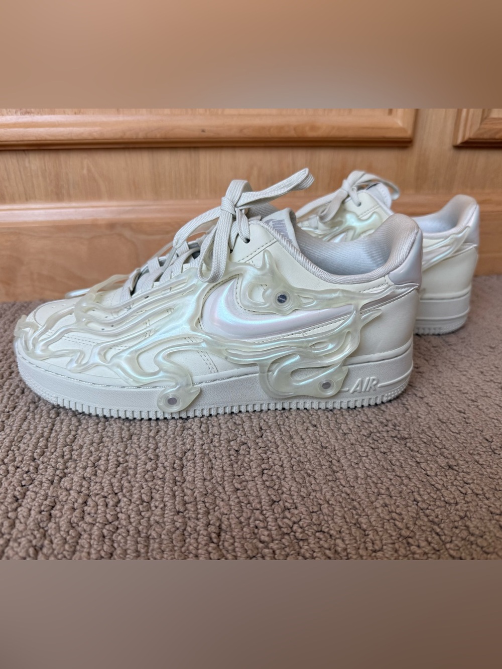 Nike Air Force 1 ‘07 Sea Glass Iridescent Pearly White Low-Top Sneakers